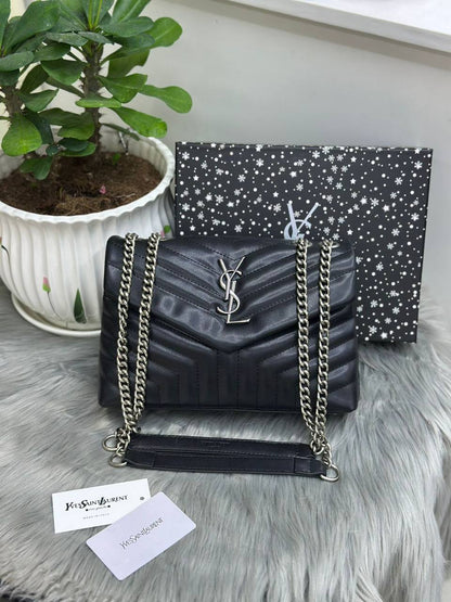 YSL 
Good Quality 
95 dhs🌺

Zain51
♥️♥️♥️