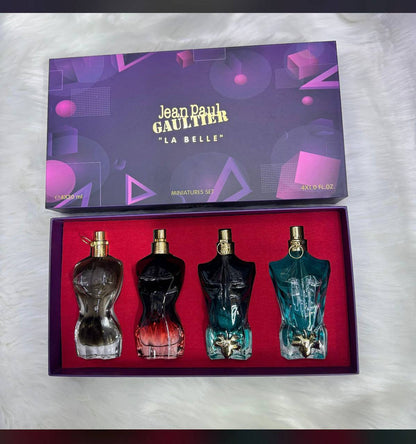 Perfumes Set
60 dhs🇦🇪

Zain211
♥️♥️♥️