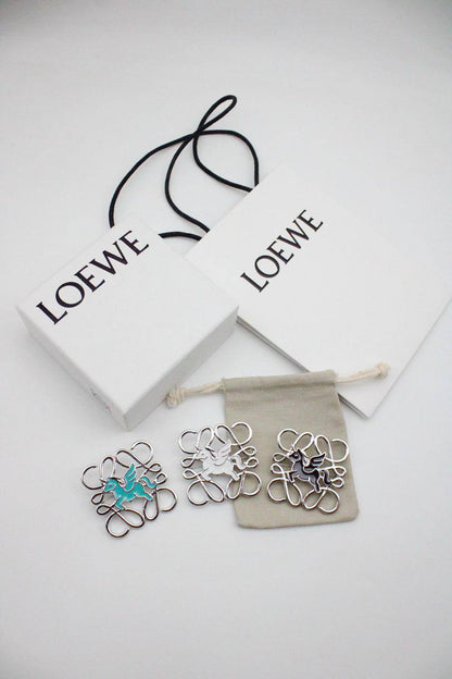 Accessories
60 dhs❤️

Zain122
♥️♥️♥️