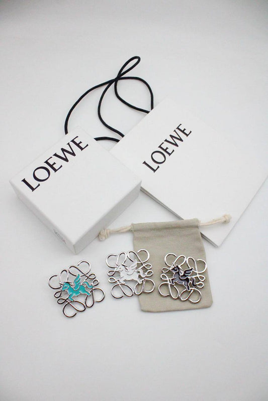 Accessories
60 dhs❤️

Zain122
♥️♥️♥️