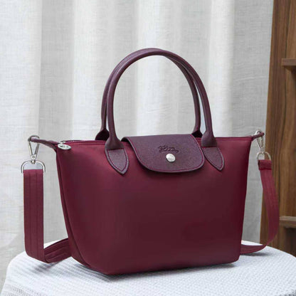 LONG CHAMP 
GOOD QUALITY 
55 dhs💓

Zain40
♥️♥️♥️