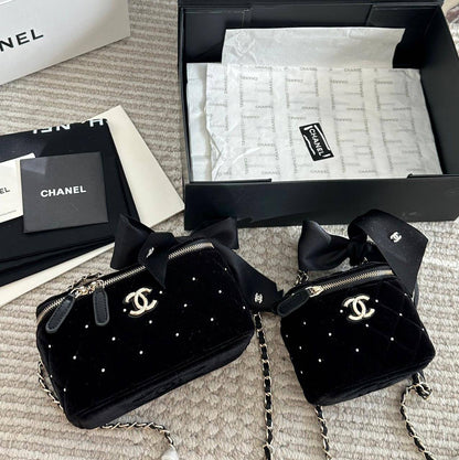 Chanel
Master
Small 310 dhs🪙🌨️
Big 320 dhs🪙🌨️

Zain153
♥️♥️♥️