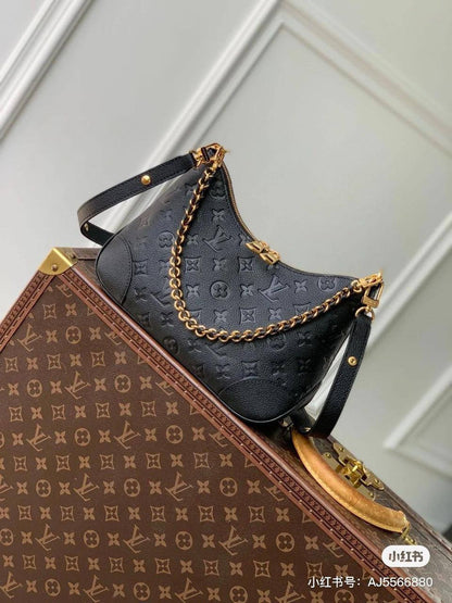 LV
Master💓💓
420 dhs✅

Zain297
♥️♥️♥️