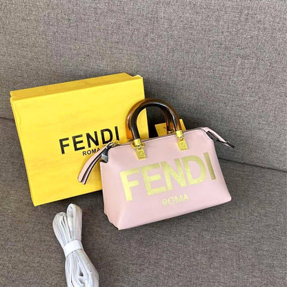LV
90 dhs✅
high quality 

With box
🎁🎁🎁

Zain26
♥️♥️♥️