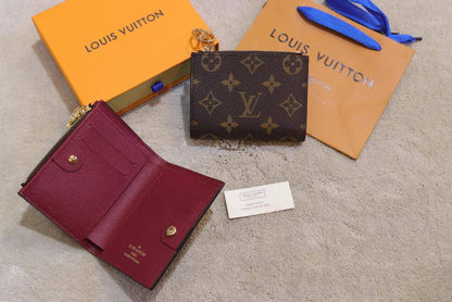 LV Wallet
For Ladies
Master Quality
110 dhs✅

Zain33
♥️♥️♥️