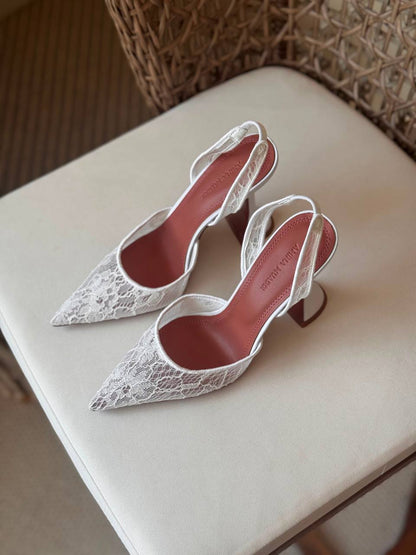 AMINA 🖤
🤩Available new 😍😍
Size: 36 to 41
Super master quality
450 dhs✅

Zain198
♥️♥️♥️
