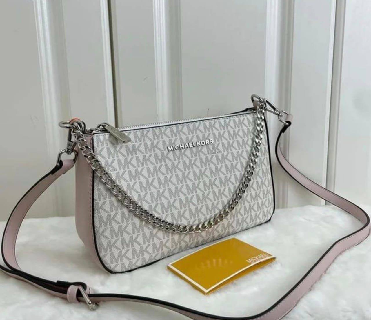 MK 

With Box 🎁🎁🎁

90 dhs🌺

Zain250
♥️♥️♥️