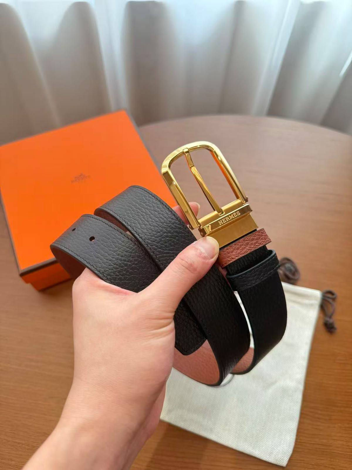 Hermes
For  men
Super master 4cm
With original box

320 dhs🇦🇪🇦🇪


Zain281
♥️♥️♥️