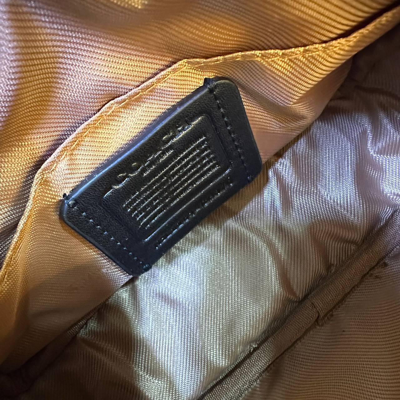 COACH 
HIGH QUALITY 
WITH BOX 
90 dhs💓

Zain295
♥️♥️♥️