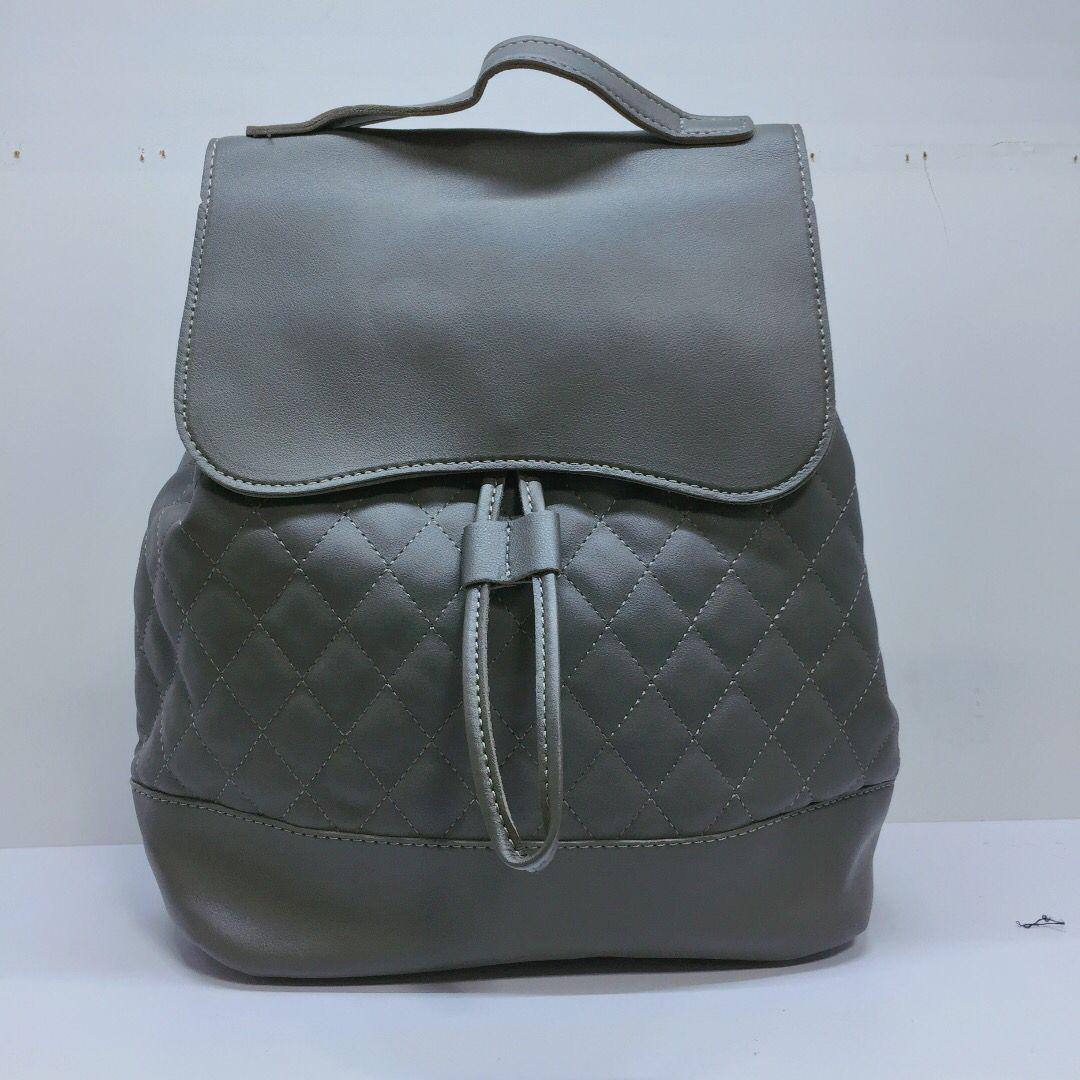 PU backpack
Good quality
Size: 29 * 34 cm
40 dhs🪙💕

Zain115
♥️♥️♥️