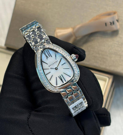 Bvlgari watch for ladies 
good quality 
270 dhs❣️

Zain59
♥️♥️♥️