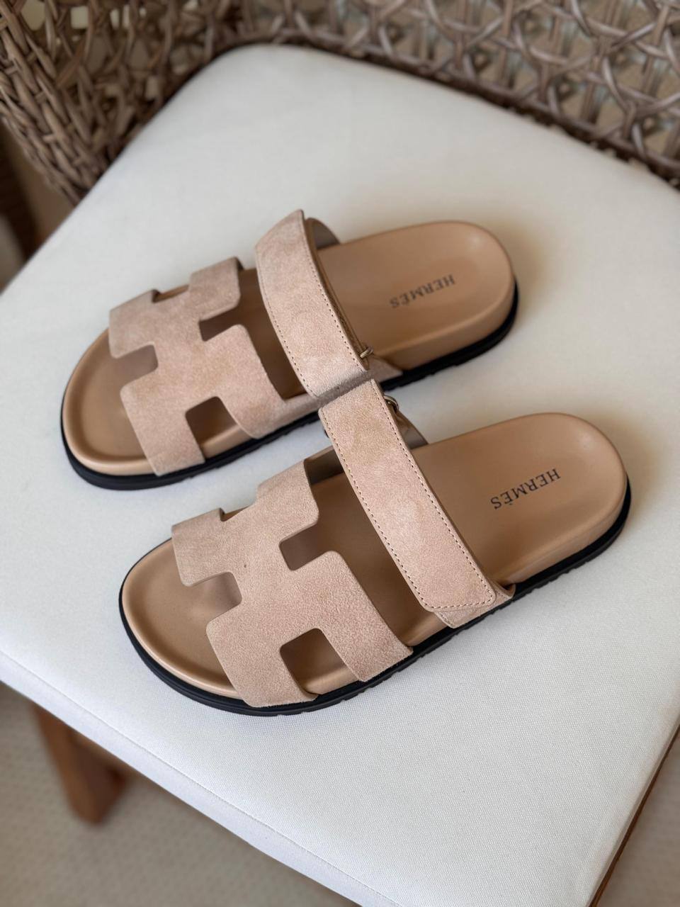 🩶 HERMES 🩶
✨ New Collection
👠 36–41
💎 Premium Quality
🔥 Super Master
450 dhs💛

Zain198
Zain309
♥️♥️♥️