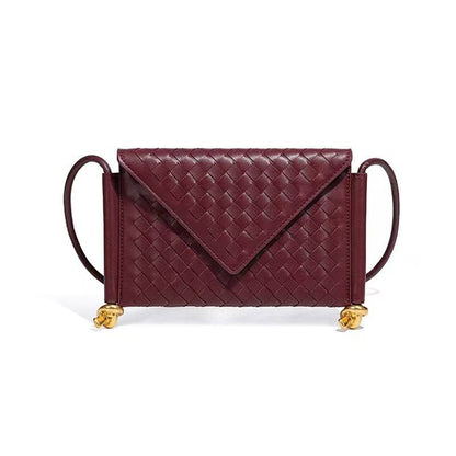 BOTTEGA 
clutch bag  
75 dhs💓
size 24*16cm


Zain161
♥️♥️♥️