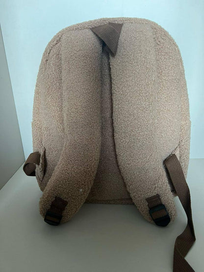 Mew
35*30 cm
30 dhs🇦🇪🇦🇪

Zain17
♥️♥️♥️