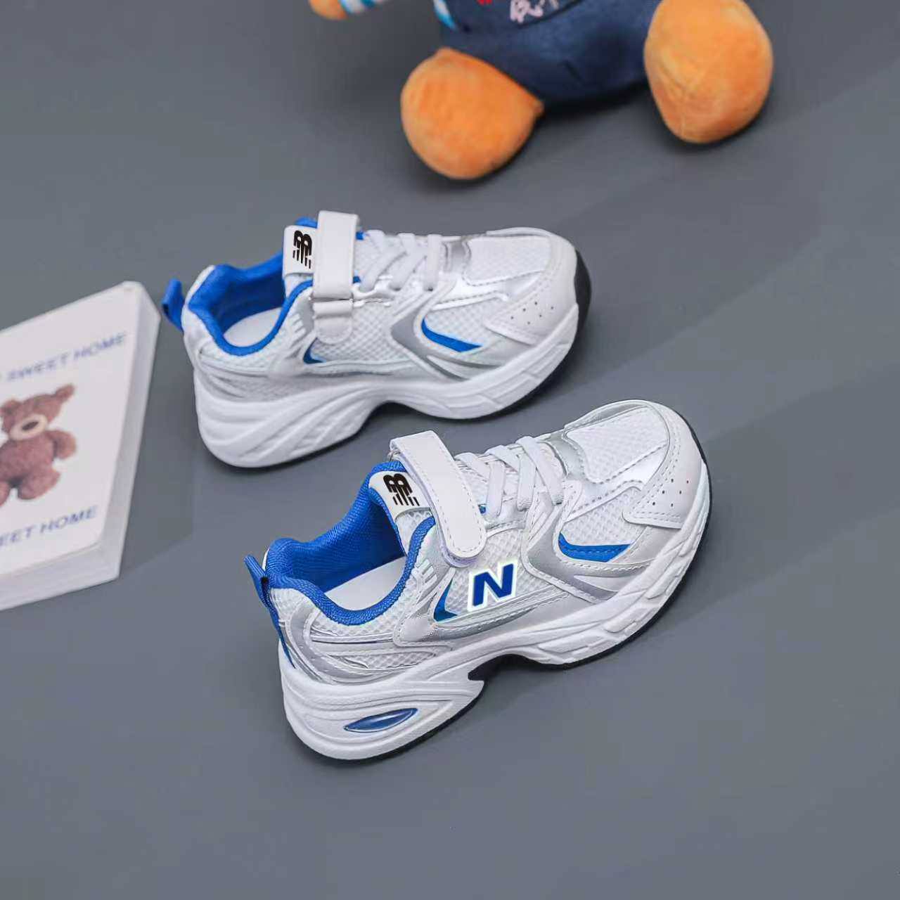 NB
Size…25…to..35
75 dhs✅

Zain163
♥️♥️♥️