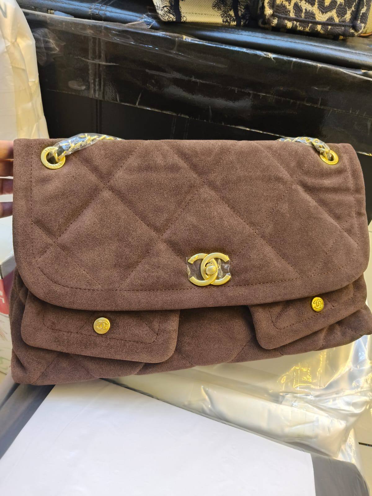 Chanel Master++
For Price 👇 WTSP Text Zain 0568585901

Zain10
♥️♥️♥️