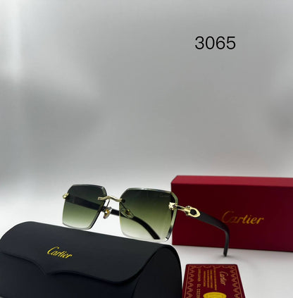 Cartier 
Sunglasses 🕶️ 
good quality 💯
With master box 🗃️ 
50 dhs🇦🇪🇦🇪

Zain273
♥️♥️♥️