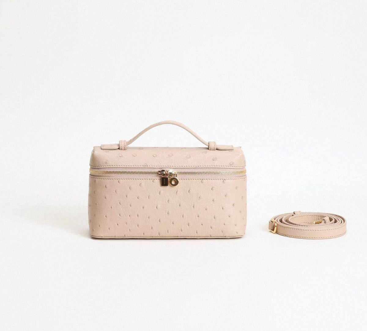 Loro piana

95 dhs🇦🇪🇦🇪

size：19cm

GOOD-quality 
with box

Zain35
♥️♥️♥️