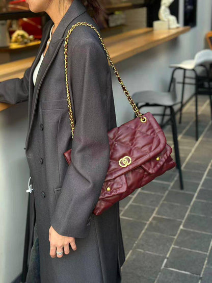 Chanel
120 dhs🪙🌨️

Zain132
♥️♥️♥️