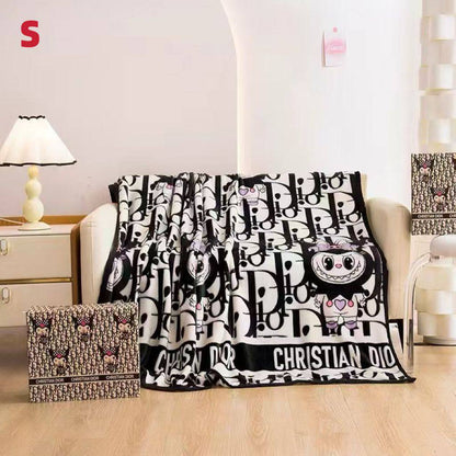 Blanket new came good quality single size 
40 dhs🪙🖤

Zain39
♥️♥️♥️