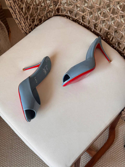 LOUBOTIN
✨ new Collection
👠 36–41
💎 Premium Quality
🔥 Super Master
450 dhs🇦🇪🇦🇪

Zain198
♥️♥️♥️