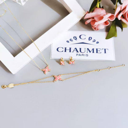 CHAUMET SET❤️‍🔥*
Necklace 🐦‍🔥
Earring🍁
Bracelet ✨
Master quality 💯
With normal boxes 📦 
130 dhs❣️
With master box 🗃️ 
220 dhs❣️

Zain216
♥️♥️♥️