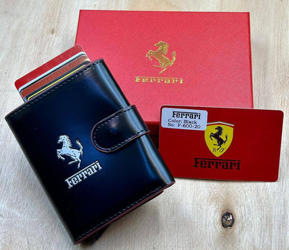Wallets
65 dhs🇦🇪🇦🇪
with box

Zain182
♥️♥️♥️
