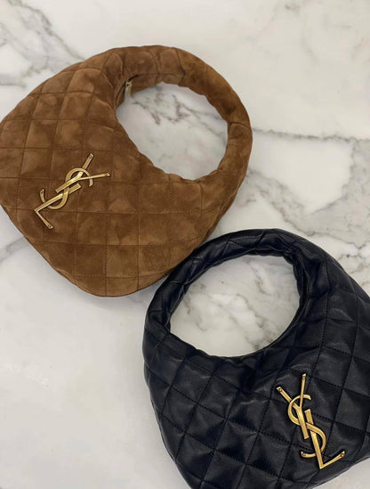 YSL
90 dhs🪙🌨️
Good quality 

with box
🎁🎁🎁

Zain35
♥️♥️♥️