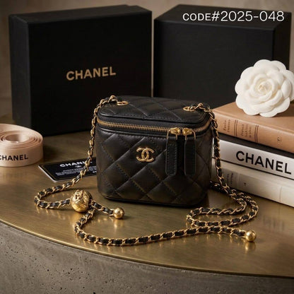 CHANEL ᴍɪɴɪ ᴠᴀɴɪᴛʏ
sʟɪɴɢ ᴄʀᴏssʙᴀɢ
ɢᴏʟᴅ ʜᴀʀᴅᴡᴀʀᴇ
sɪᴢᴇ : 11.5 cm
ᴡɪᴛʜ BOX
🎁🎁🎁

70 dhs✅

Zain31
♥️♥️♥️