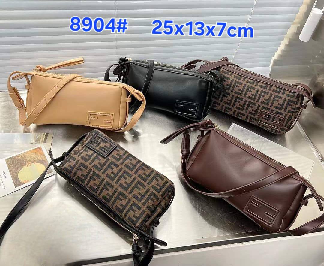 Fendi

65 dhs🇦🇪🇦🇪

Zain232
♥️♥️♥️