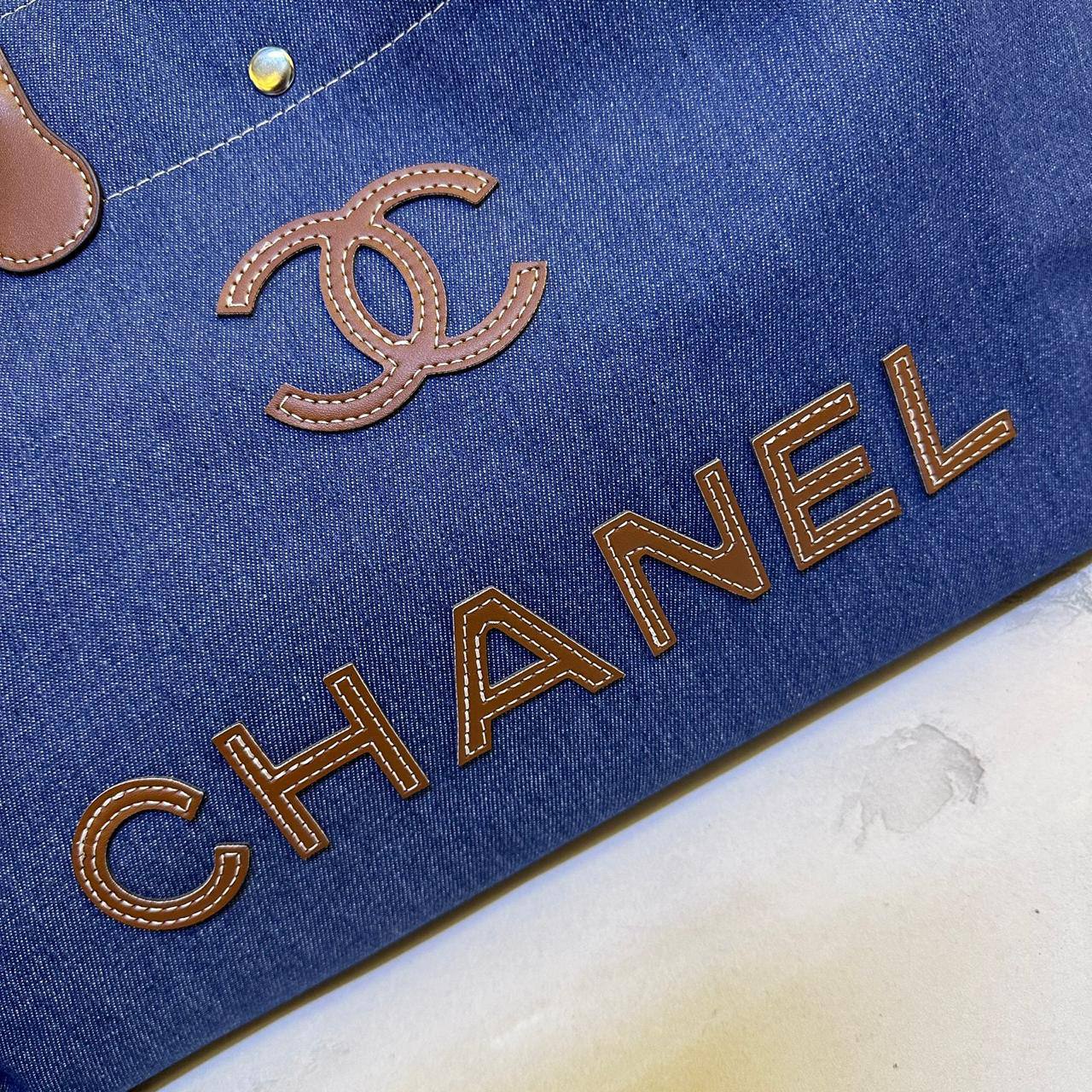 CHANEL 
HIGH QUALITY 
180 dhs🇦🇪🇦🇪

Zain295
♥️♥️♥️