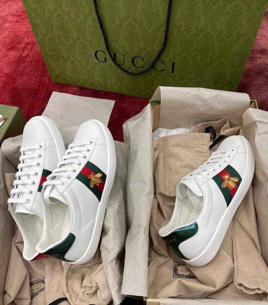 NEW CAME 
GUCCI SHOES 
GOOD QUALITY 
36 TO 45
130 dhs🇦🇪🇦🇪

WITHBOX PAPER BAG

Zain40
♥️♥️♥️