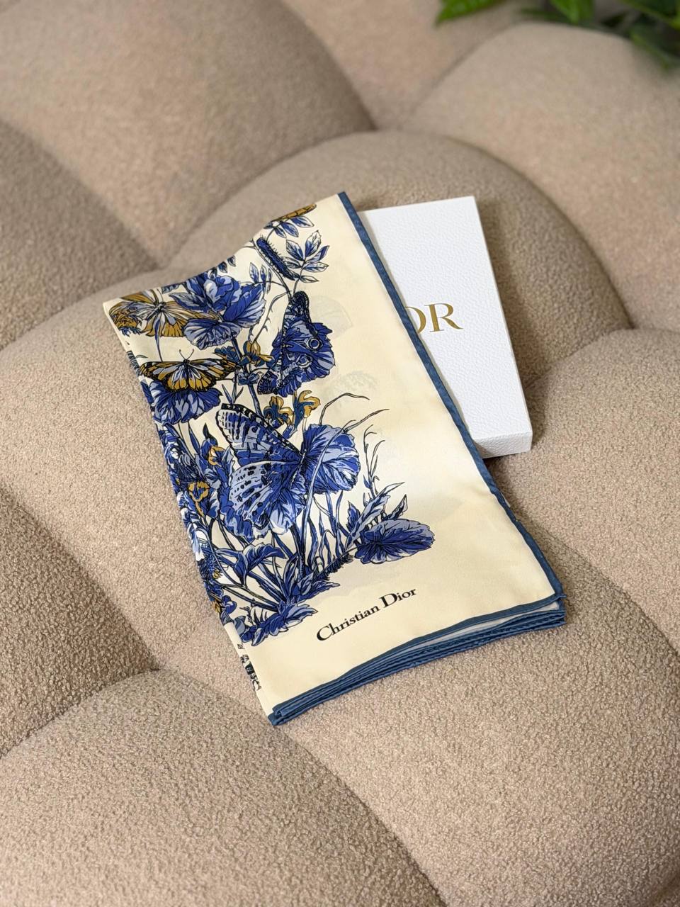 DIOR
💙*100%SILK*💙
💙*VIP QUALITY*💙
230 dhs🌺

Zain281
♥️♥️♥️