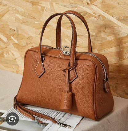 Hermes 
95 dhs🪙🌨️

Zain235
♥️♥️♥️