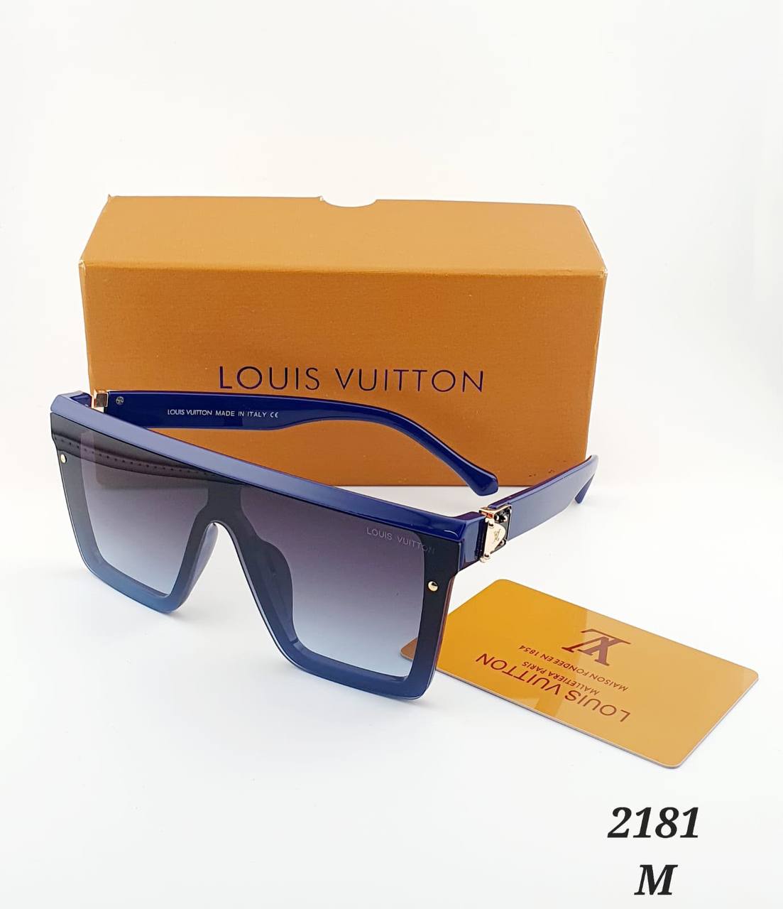LV Sunglasses
65 dhs✅

with box
🎁🎁🎁

Zain182
♥️♥️♥️