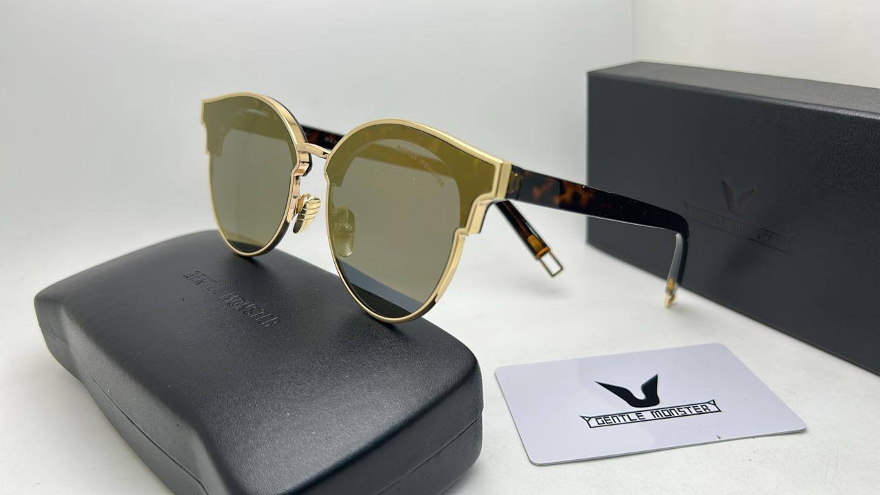 Sunglasses
70 dhs🪙🌨️

Zain126
♥️♥️♥️