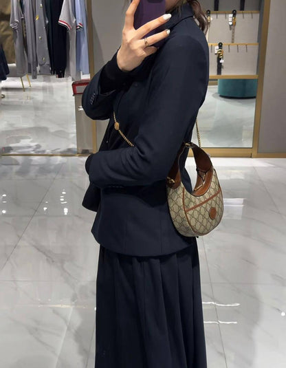 GUCCI 


RESTOCK 

GOOD QUALITY 

WITH BOX 

115 dhs🇦🇪🇦🇪

Zain17
Zain295
Zain39
♥️♥️♥️