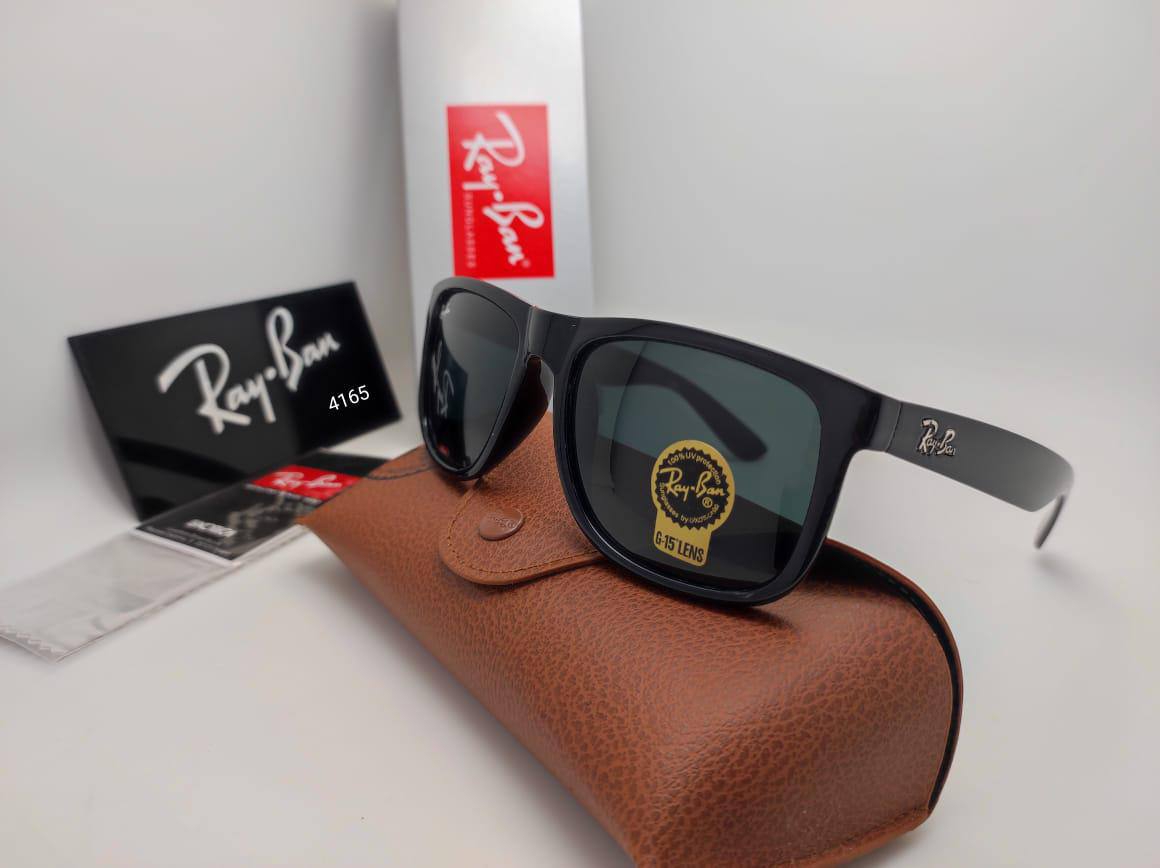 Ray Ban
60 dhs🪙🌨️

Zain126
♥️♥️♥️