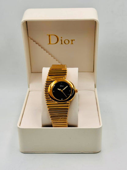 Dior ladies 
New Arrival*🤩🤩
55 dhs✅

Zain08
♥️♥️♥️