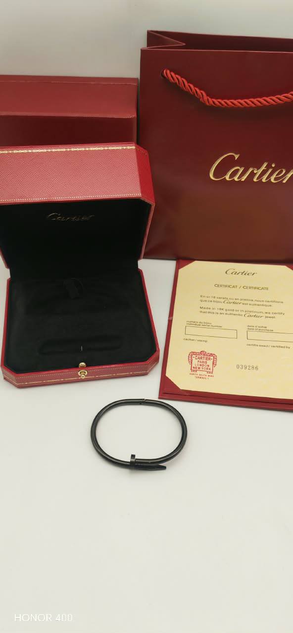 Cartier

60 dhs🇦🇪🇦🇪

Zain122
♥️♥️♥️