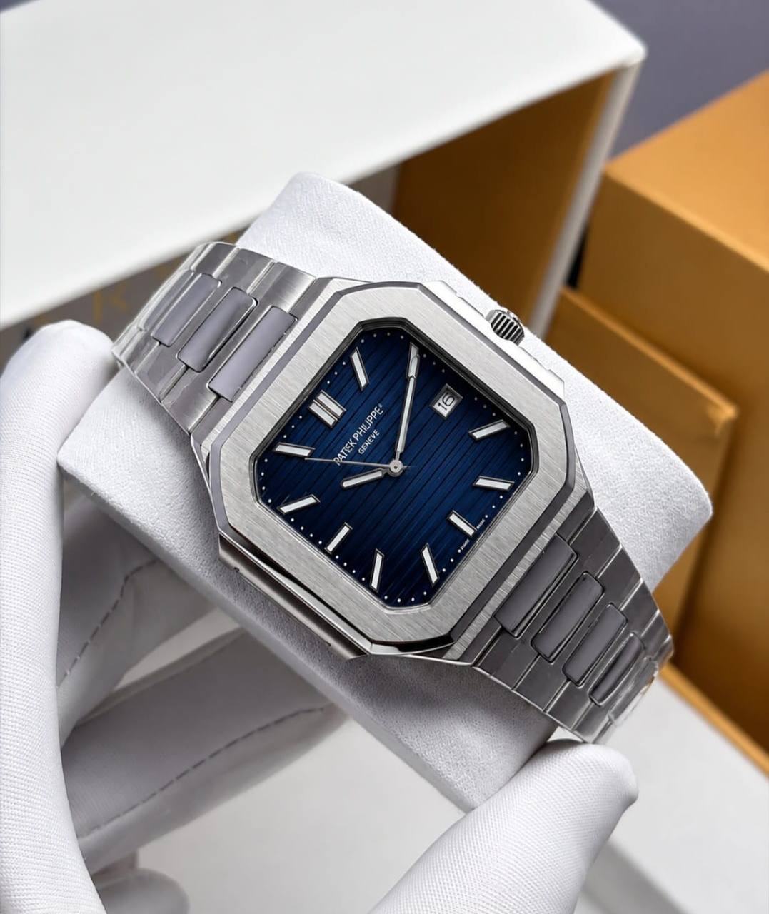 Patek Philippe watch for men good quality
210 dhs🇦🇪🇦🇪

Zain59
♥️♥️♥️