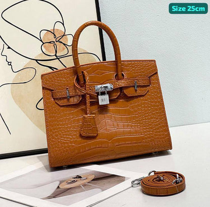 Hermes
Good quality 

with box 
🎁🎁🎁

115 dhs🪙🌨️

Zain158
♥️♥️♥️