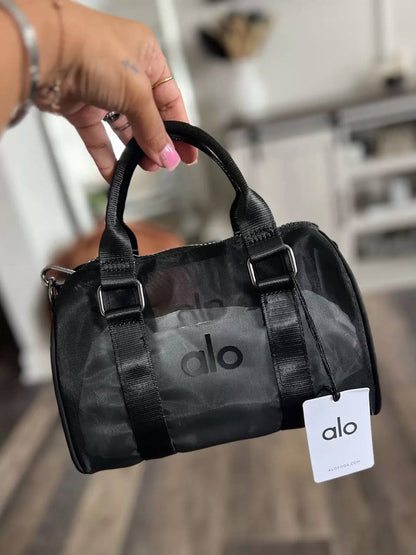 NEW CAME
ALO BAG
GOOD QUALITY
size :22*15* 6 cm
55 dhs🇦🇪🇦🇪

Zain40
♥️♥️♥️