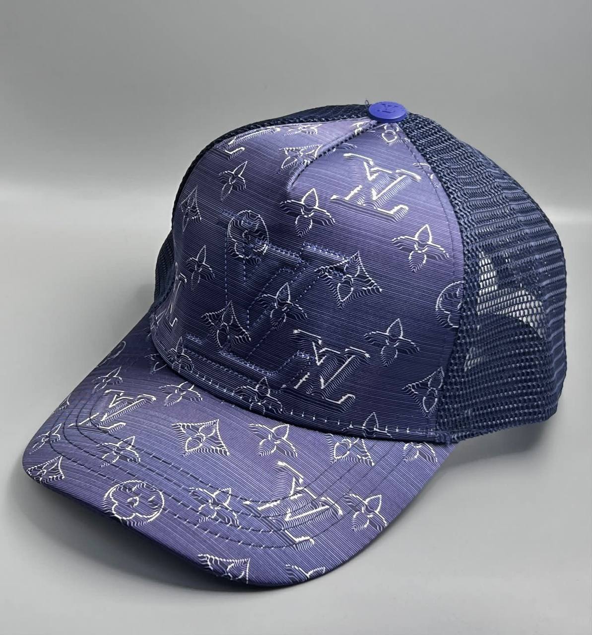 Caps
high quality
70 dhs✅

Zain182
♥️♥️♥️