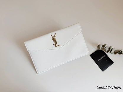 Ysl

170 dhs 

Zain134
♥️♥️♥️