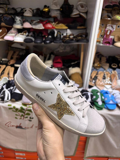 GGDB
Size 36-41，
130 dhs✅

Zain145
♥️♥️♥️