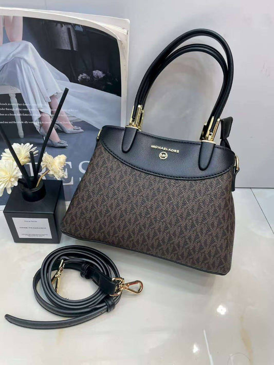 MK 
Good Quality 
95 dhs🪙💚

Zain250
♥️♥️♥️