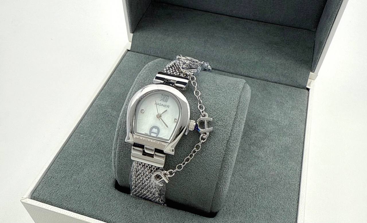 Bvlgari
90 dhs🇦🇪🇦🇪

Zain45
♥️♥️♥️