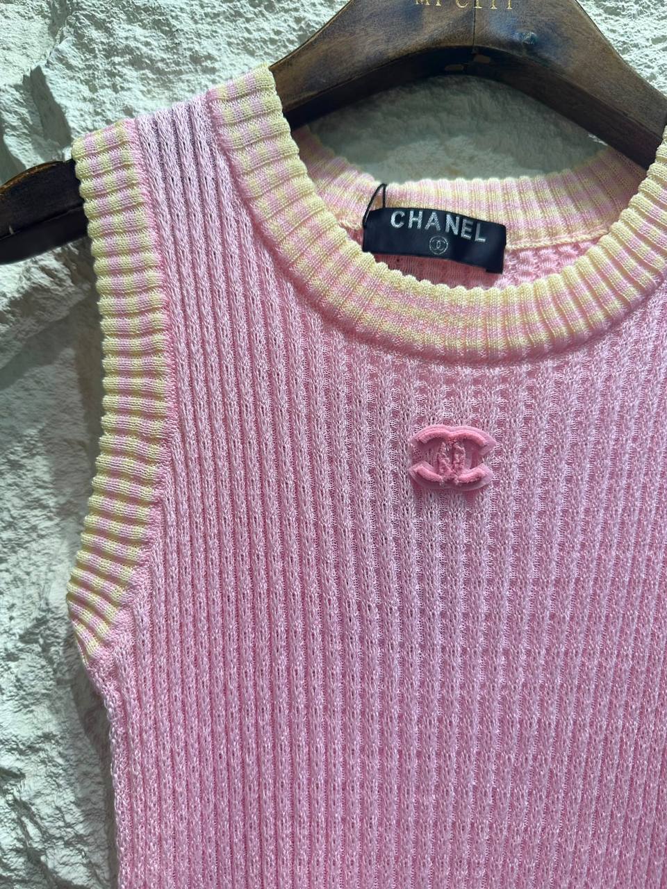 CHANEL
Women’s Top
Master Quality 
SML
210 dhs✅

Zain276
♥️♥️♥️