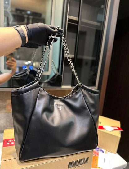 Chanel
90 dhs🪙
high-capacity

Zain39
♥️♥️♥️